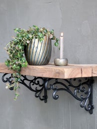 Chic Antique &mdash; Hyllynkannatin |&nbsp;Antiikkimusta