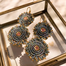 IBU Jewels &mdash; Pomme Dove Grey  | Korvakorut