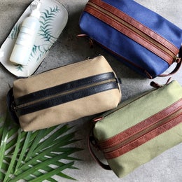 Coming Copenhagen &mdash; MORGAN toilettikaukku | Dark Sand