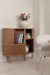 Umage &mdash; Audacious Highboard | Kaappi