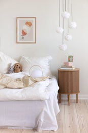 Umage &mdash; Audacious Sidetable | Sivup&ouml;yt&auml;