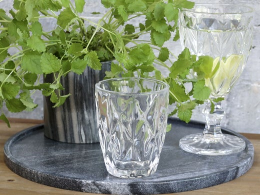 Chic Antique &mdash; Lasi